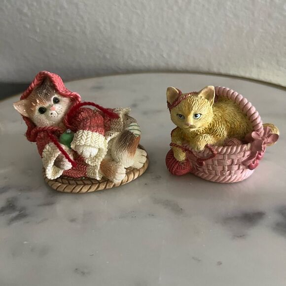 Vintage Calico kittens Priscilla Hillman 1997 Russ & Bernie Co. Kitty with Yarn - Picture 1 of 11
